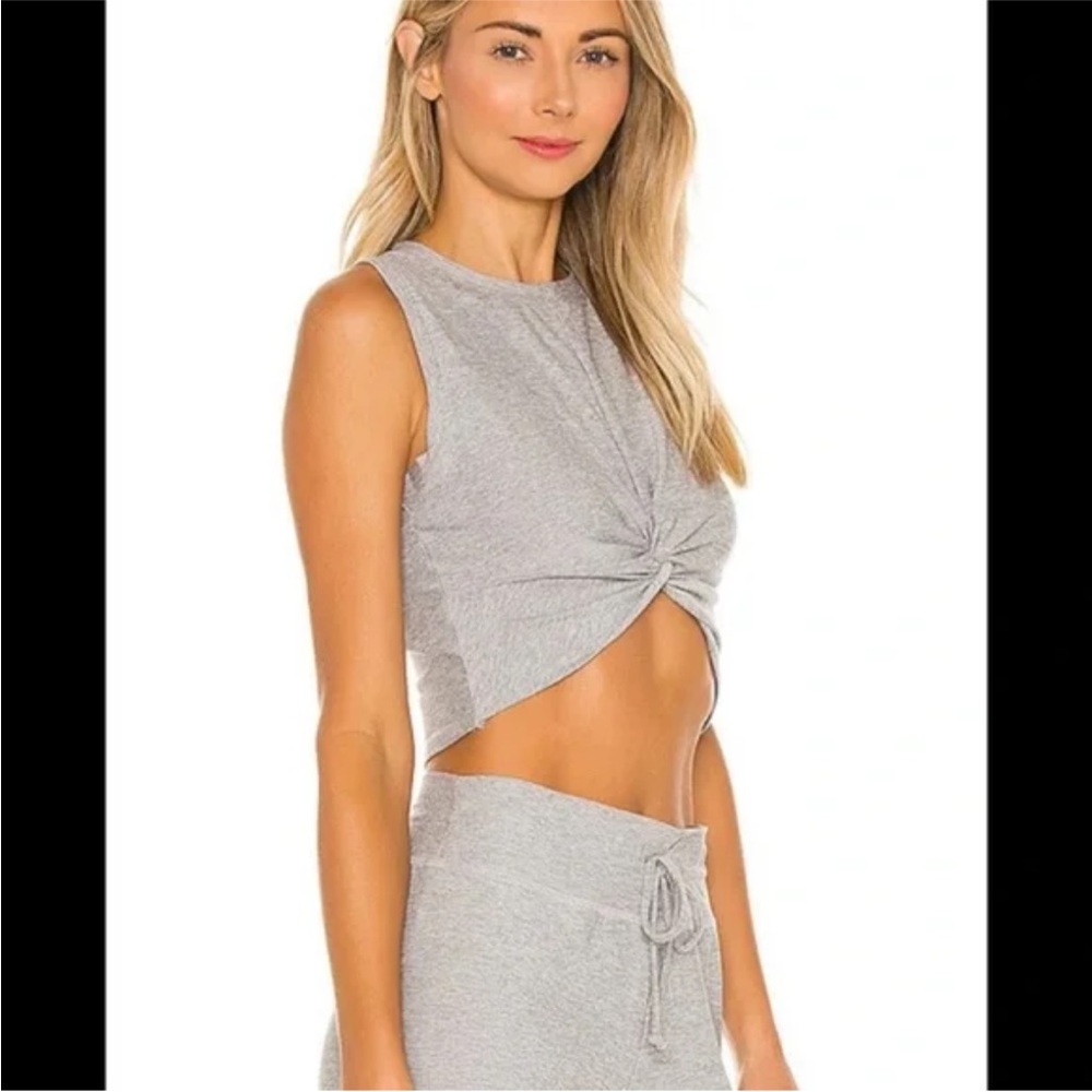 Beyond Yoga Gray Twist Front Tank Top